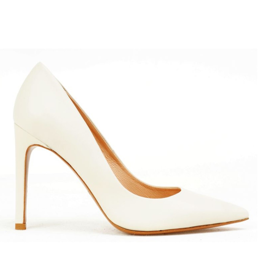 Beige wedding shoes