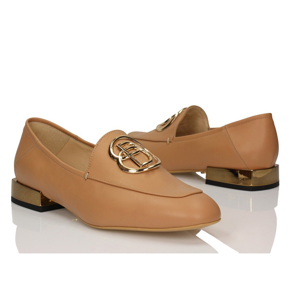 nude colour flat shoes